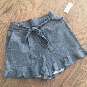 Cute Blue Chambray shorts